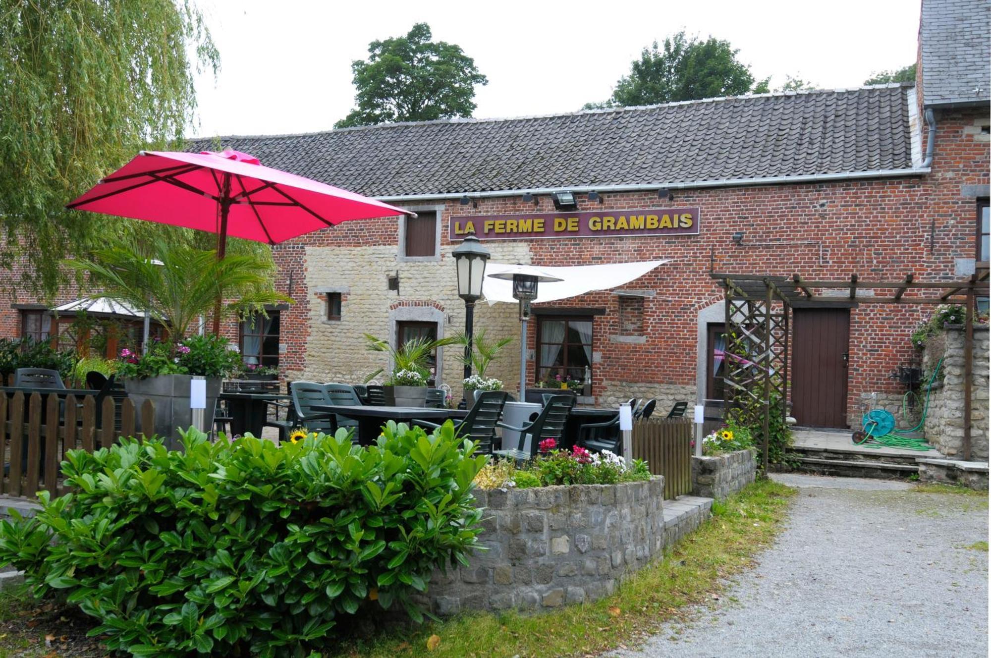Hotel Restaurant La Ferme De Grambais Nivelles Exterior foto