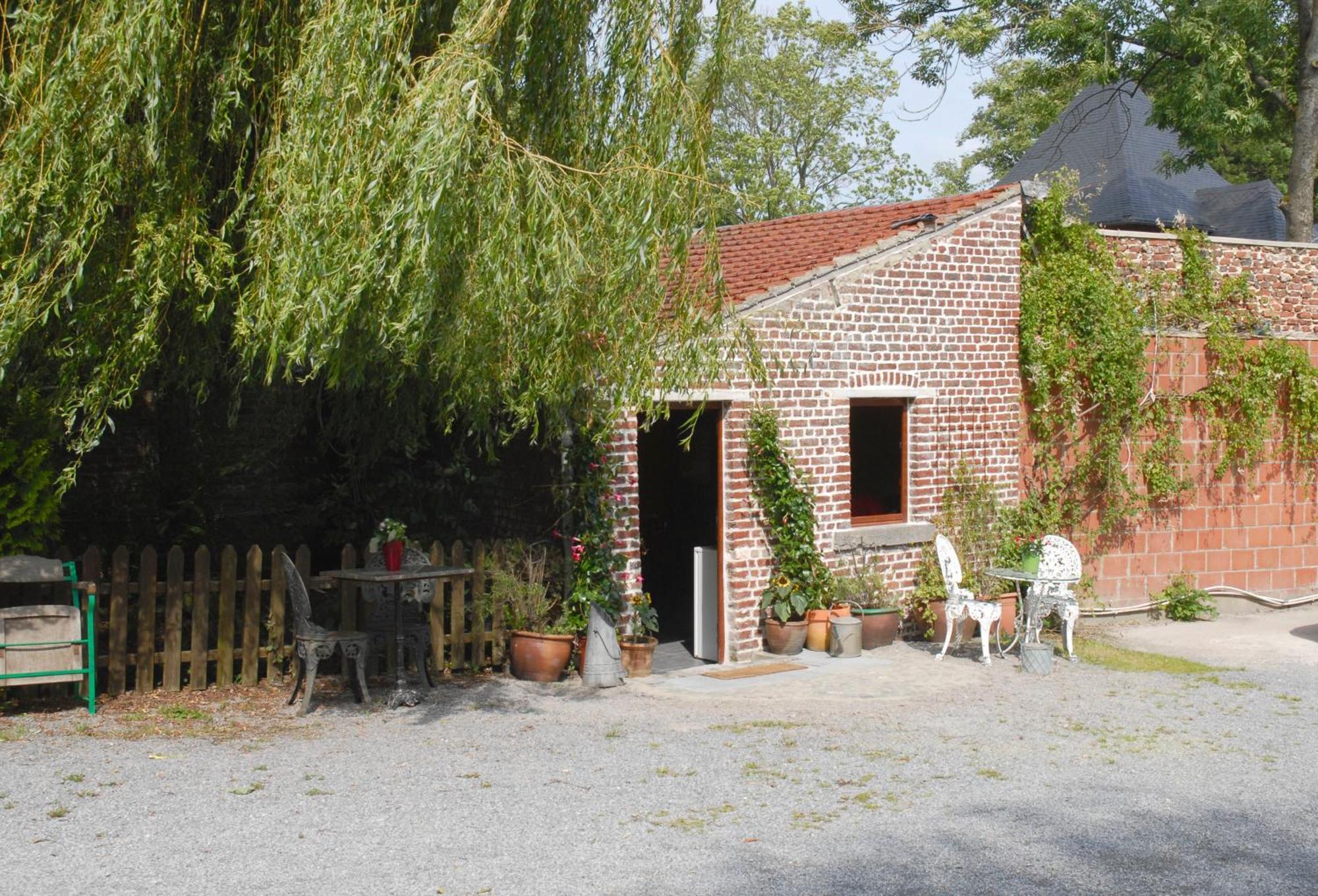 Hotel Restaurant La Ferme De Grambais Nivelles Exterior foto